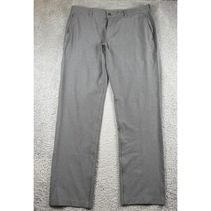 Bluffworks Envoy Lightweight Travel Chino Pant in Hazy Gray Men's Size 38 x 33